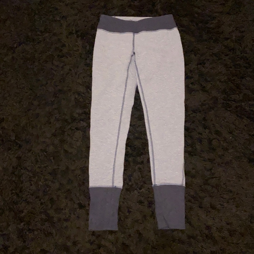 Ivivva Blue leggings